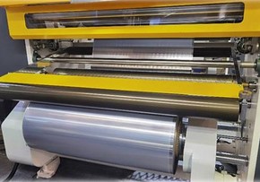 Rewinding assisted roller